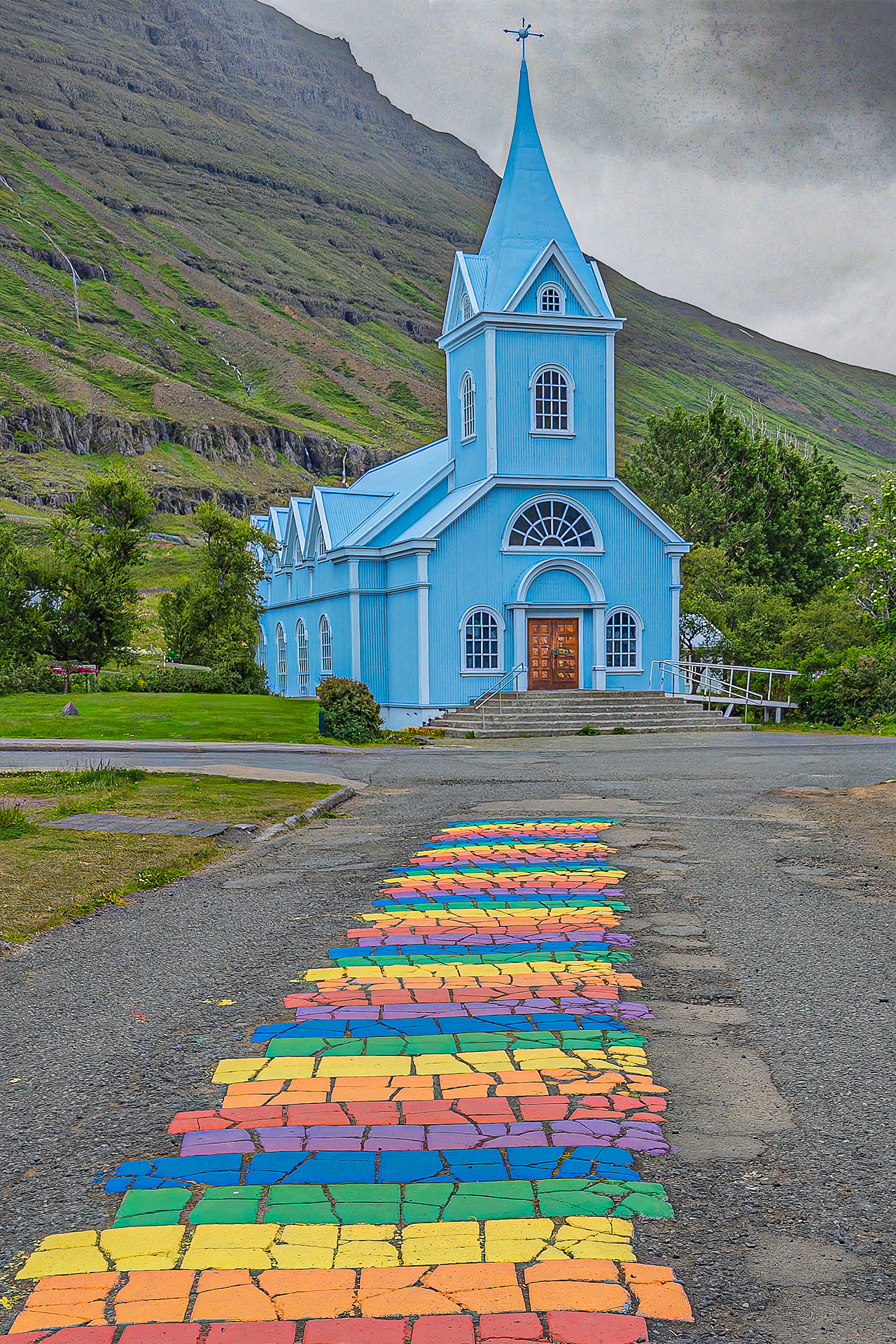 Assigned Pictorial Level 3 2nd Place Welcoming Blue Church.jpg